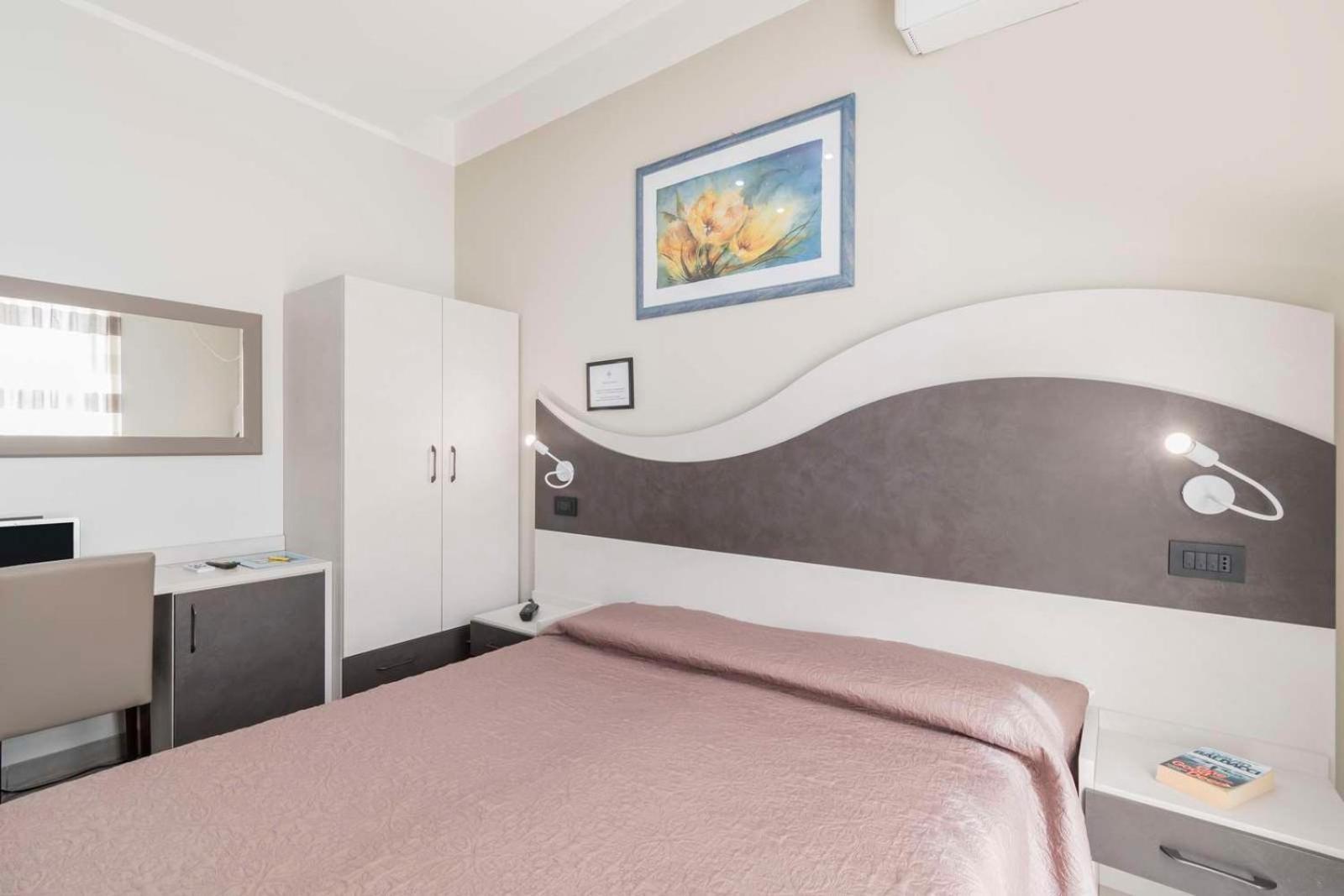 Hotel Roma Marina di Massa Eksteriør bilde