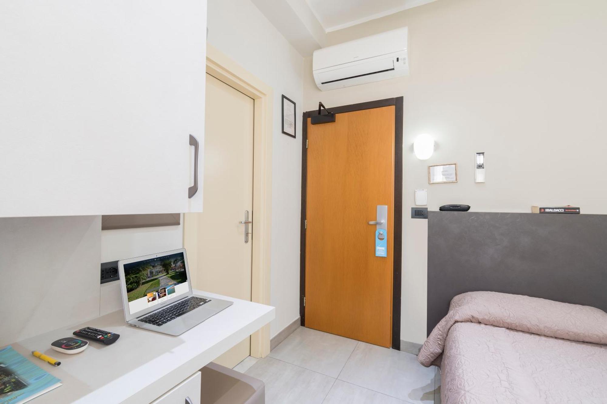 Hotel Roma Marina di Massa Eksteriør bilde
