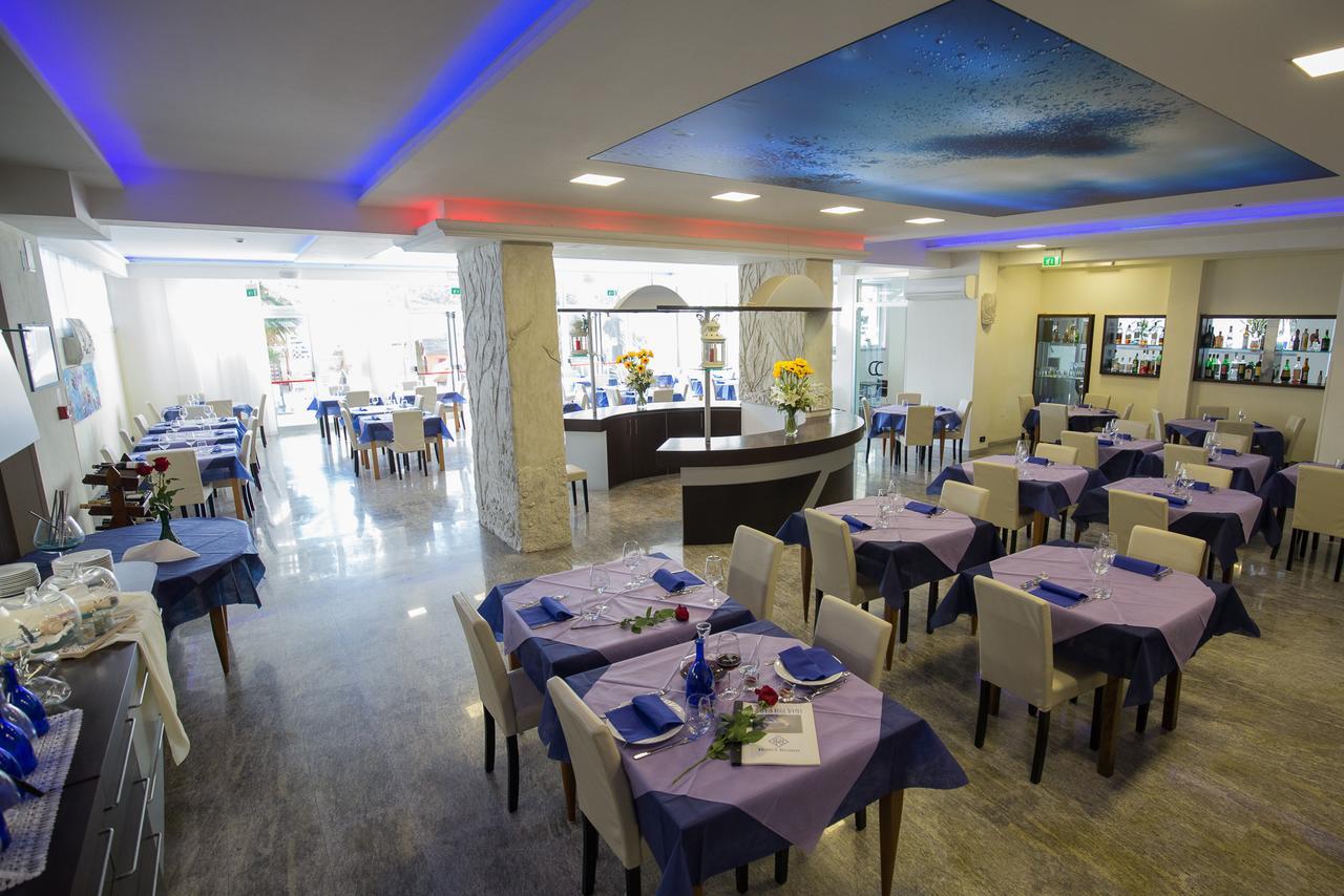 Hotel Roma Marina di Massa Eksteriør bilde